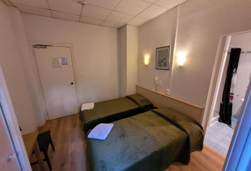 Номер Стандарт, Hôtel Marquette