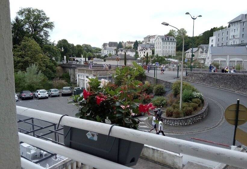 Номер Стандарт, Hôtel Marquette