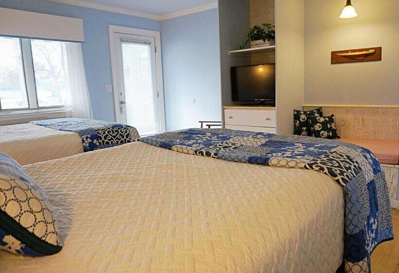 اتاق استاندارد, The Edgewater