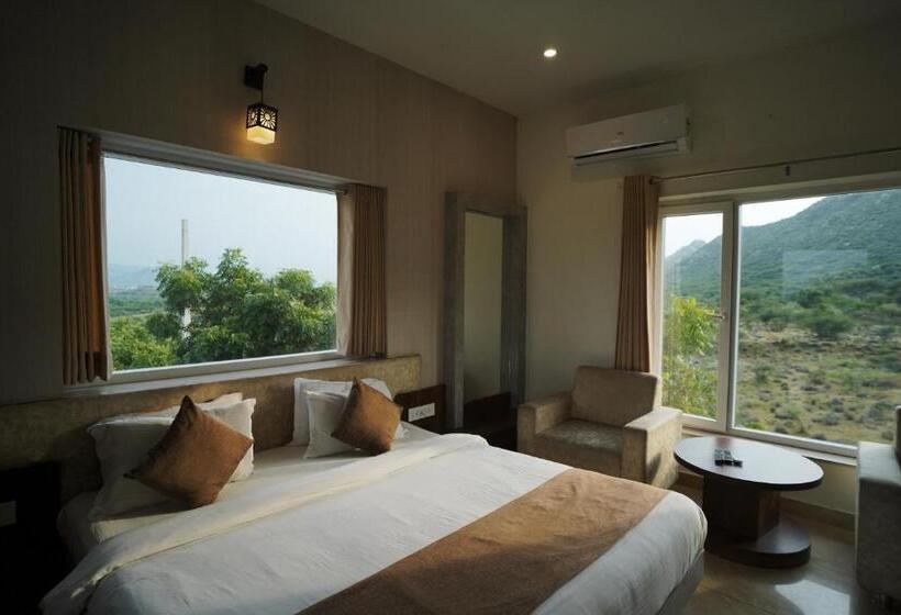 带大床的标准间, Amar Bagh Resort