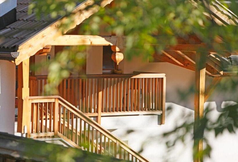 Апартаменты 2 Спальни, Chalet & Appartement Zingerlehof Trens