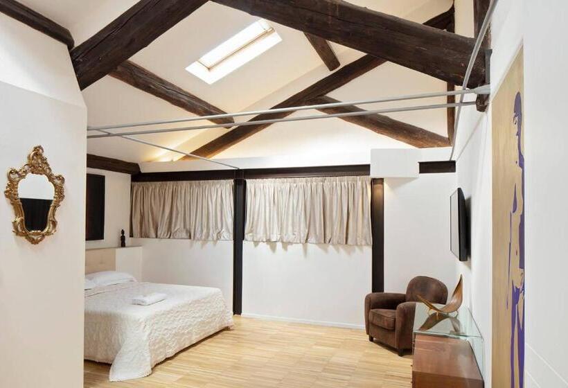 Chambre Deluxe, Mitodea  Residenza D Epoca