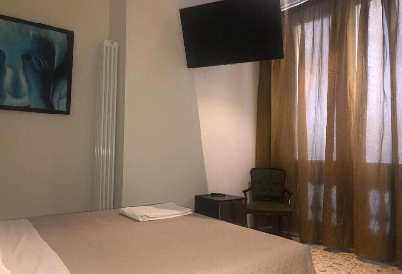 Chambre Standard, Mitodea  Residenza D Epoca