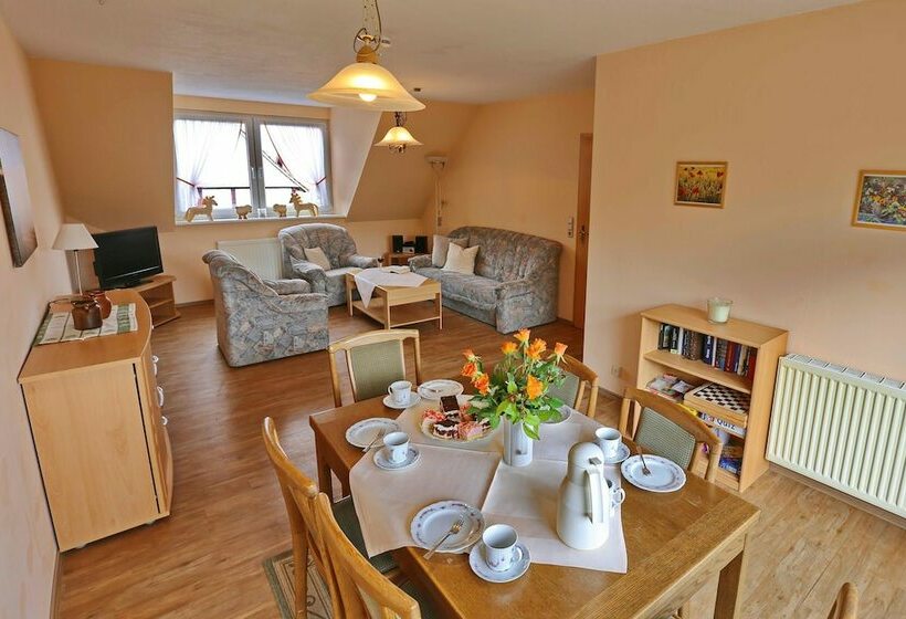 Апартаменты Comfort 3 Спальни, Ferienhof Sander