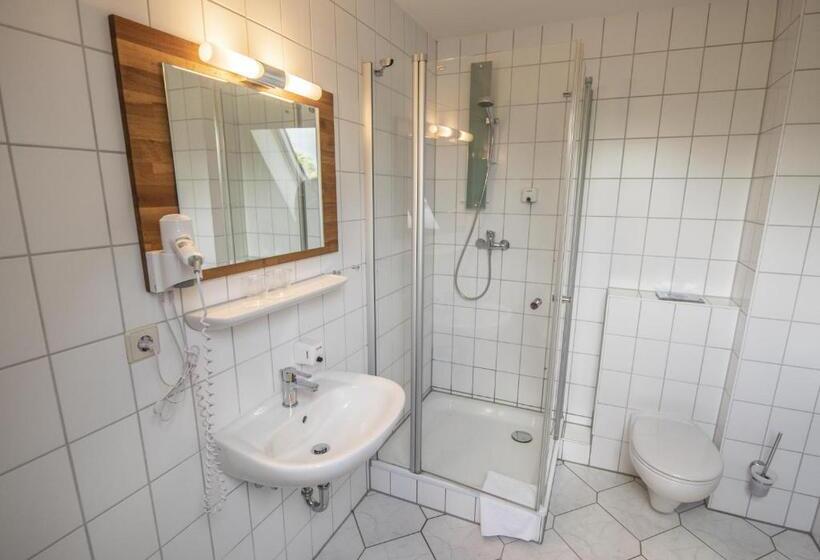 Полулюкс, Pension Achtern Wieck