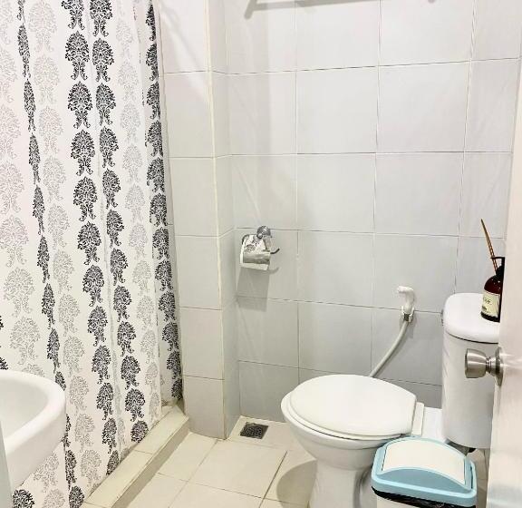 Номер Стандарт Трехместный, Saltitude Dive & Beach Resort