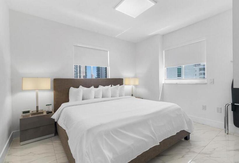 适合残疾人士使用的套间, Fortune House Hotel Suites
