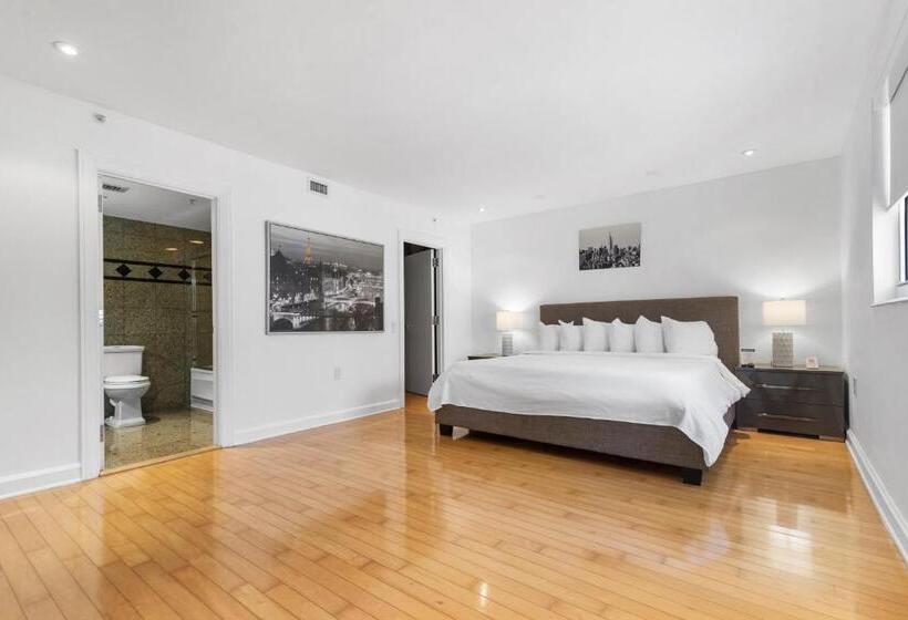 豪华两卧套房, Fortune House Hotel Suites