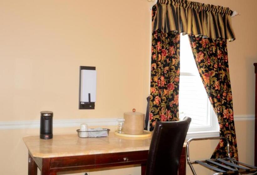 Стандартный Номер Кровать Кинг, Four Seasons Country Inn