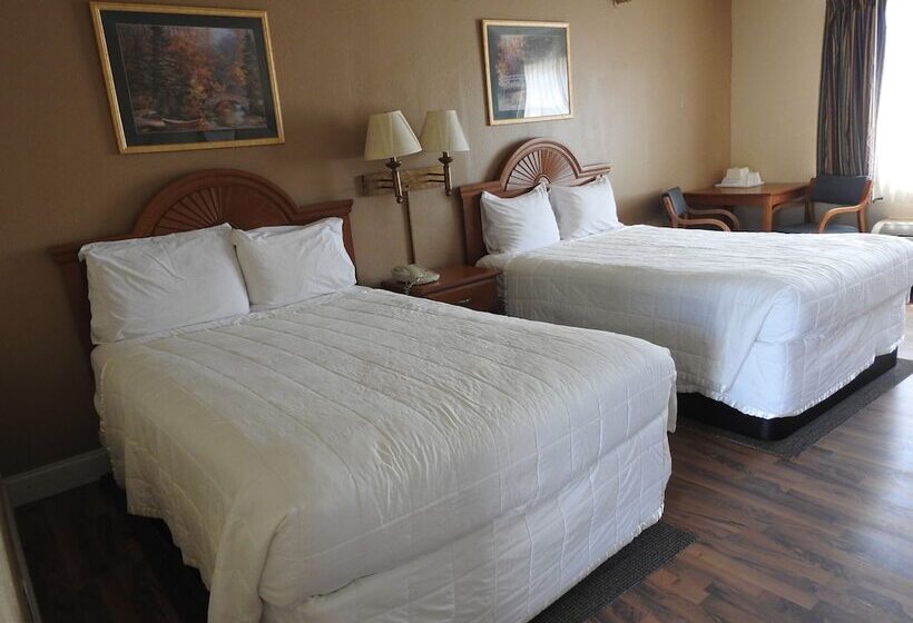 Номер Стандарт 2 Двуспальные Кровати, Relax Inn