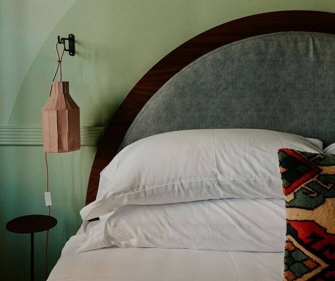 Standard Room, The Frenchmen New Orleans By Kasa