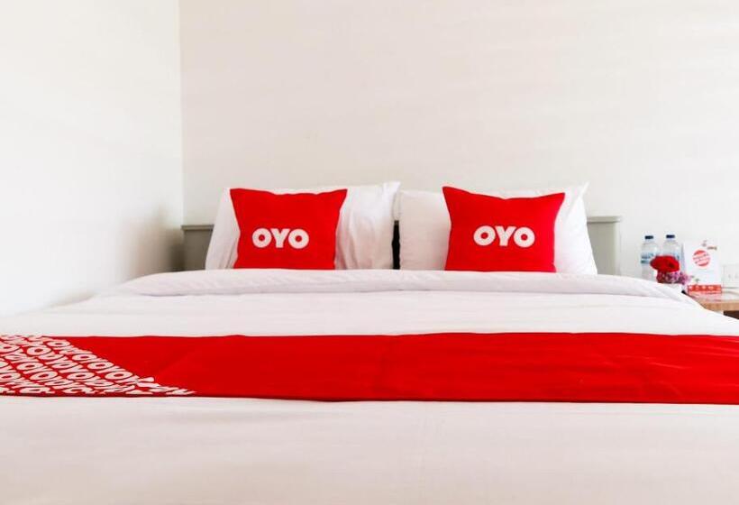디럭스 룸, Oyo 1191 Monalisa Residence And Cafe
