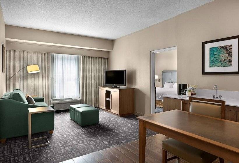 Люкс, Hampton Inn & Suites Charlotte/pineville
