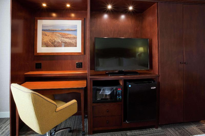 レイクビュースタンダードルーム, Hampton Inn Duluth Canal Park