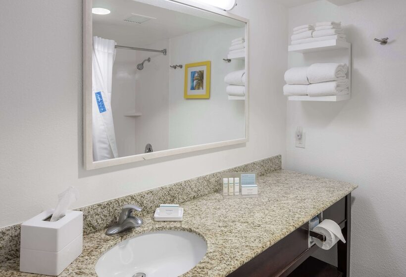 جناح, Hampton Inn & Suites By Hilton Miami Doral/dolphin Mall