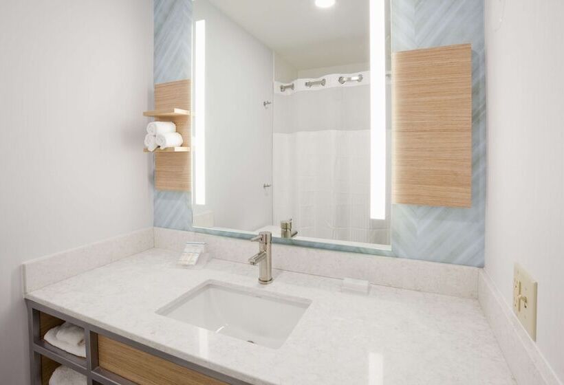 Номер Стандарт, Hilton Garden Inn Minneapolis Eagan