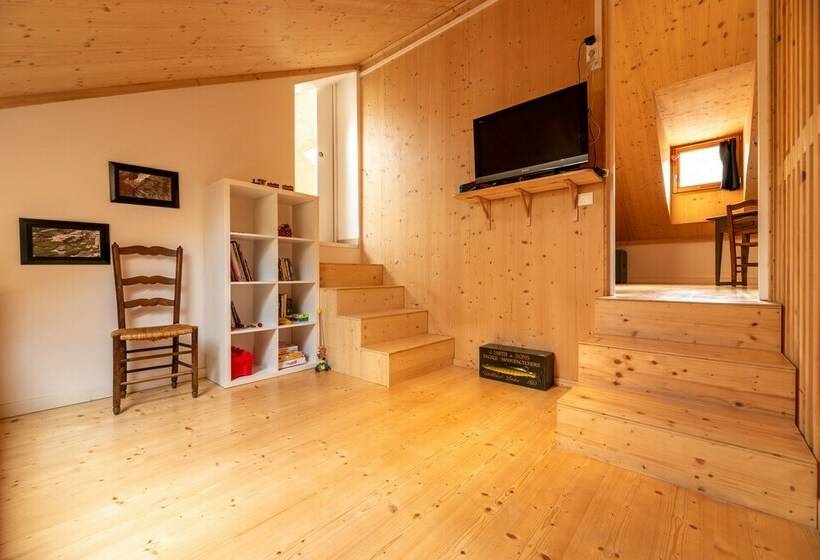 Апартаменты Comfort 2 Спальни, Loft Coco