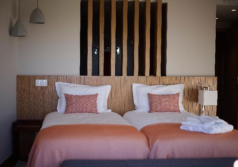 Номер Deluxe, Semabu Hills Hotel Nusa Penida