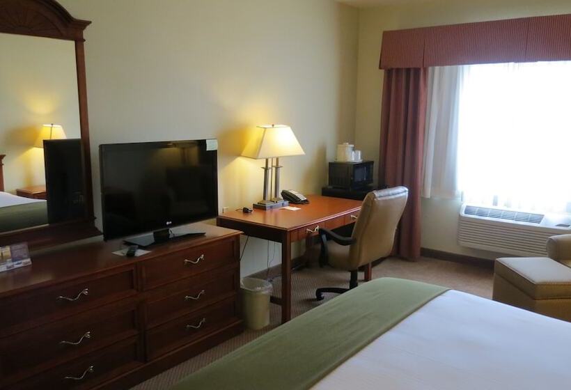 Номер Deluxe, Baymont Inn & Suites By Wyndham Holbrook