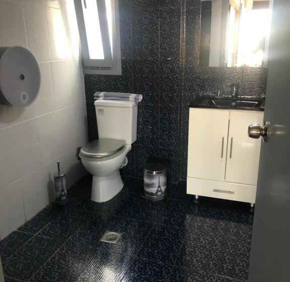 豪华工作室, Roomotel Apartments