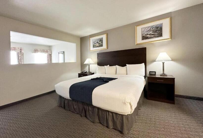 Полулюкс Кровать Кинг, Bayvue Hotel, Resort & Suites