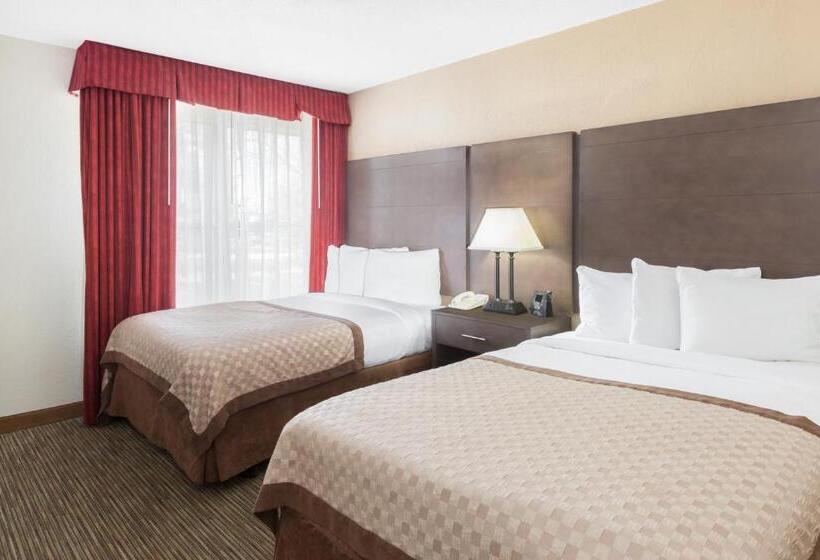 سوییت, Affordable Suites Of America Detroitwarren