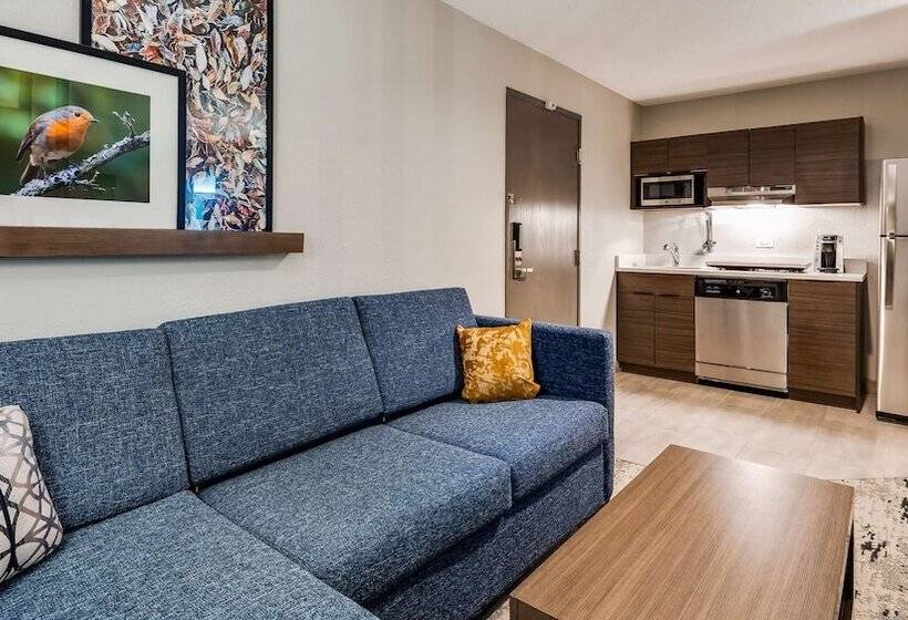 Sviitti, Best Western Plus Bourbonnais Hotel & Suites