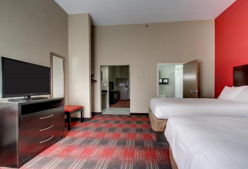 스위트, Holiday Inn Express & Suites Jackson Downtown   Coliseum, An Ihg