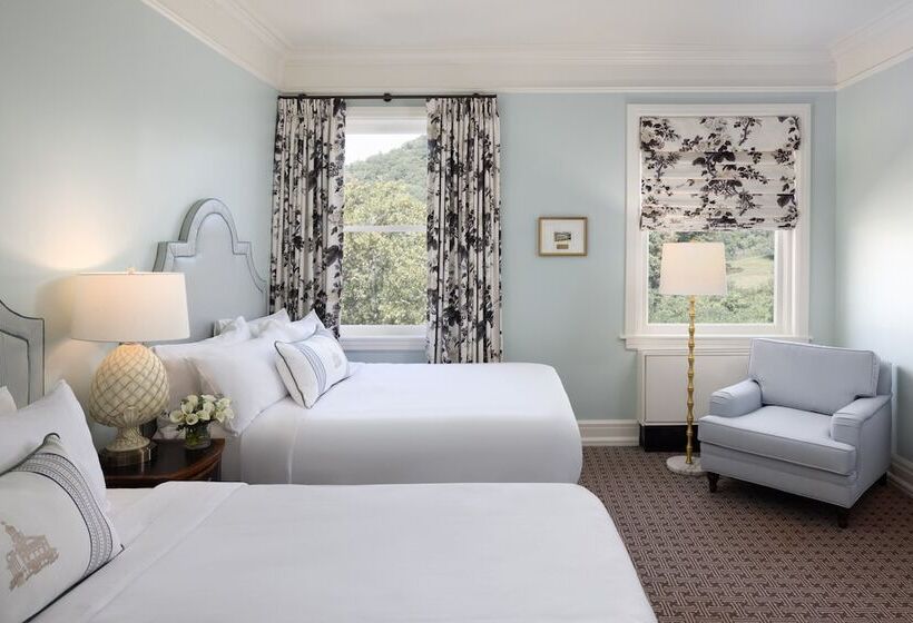 프리미엄 룸, The Omni Homestead Resort & Spa