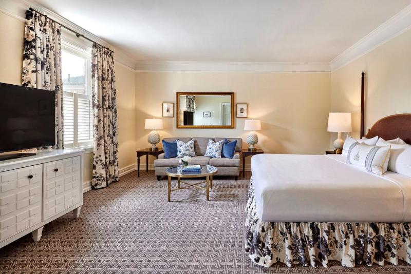프리미엄 룸, The Omni Homestead Resort & Spa