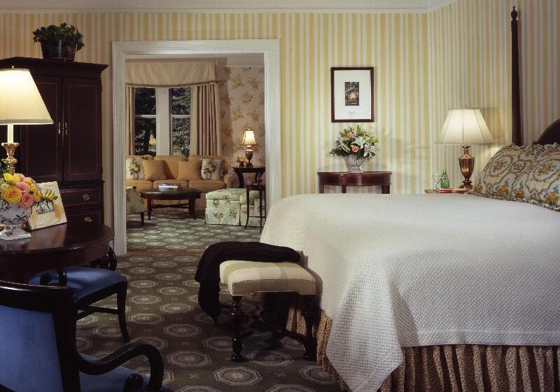 디럭스 스위트, The Omni Homestead Resort & Spa