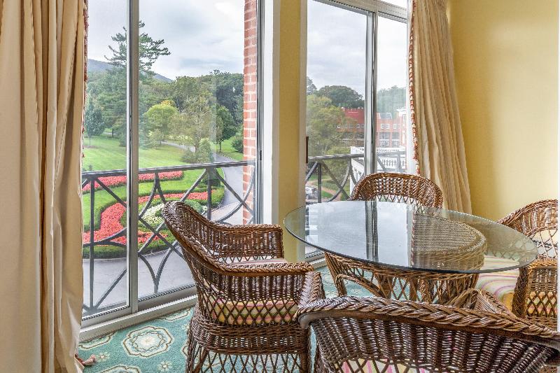 이그제큐티브 스위트, The Omni Homestead Resort & Spa