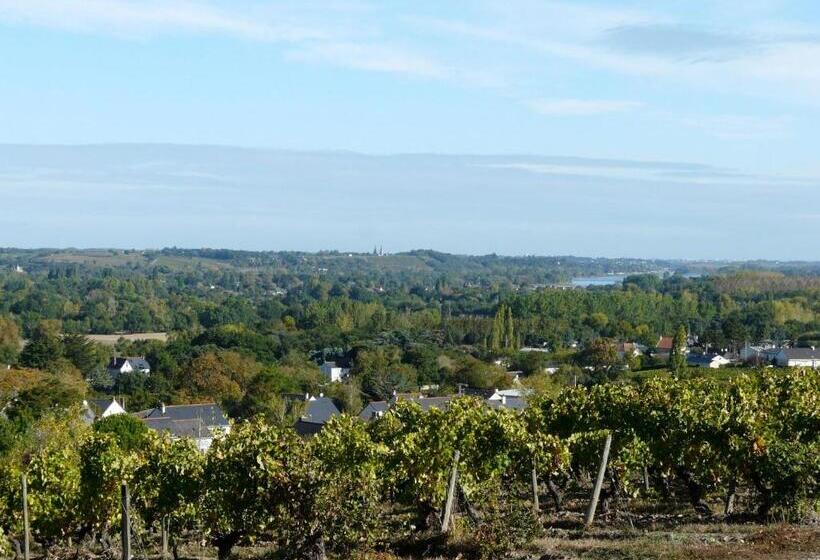 Семейный Номер Вид на Сад, Clos Sainte Catherine