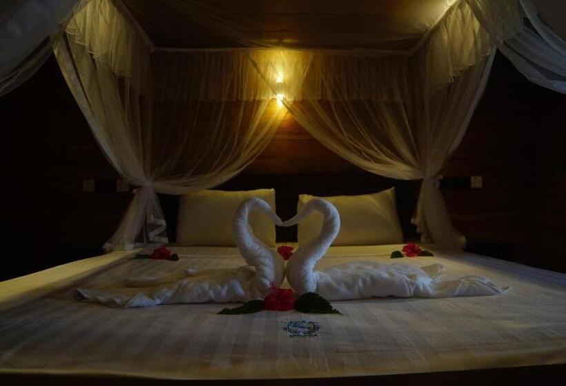 Трехместный Номер Deluxe Вид на Море, Turtle Bay Beach Resort