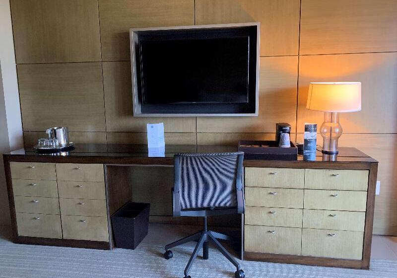 디럭스 룸, La Jolla Curio Collection By Hilton