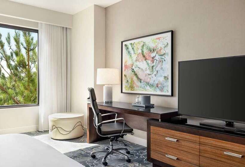 스탠다드 룸 킹사이즈 침대, La Jolla Curio Collection By Hilton
