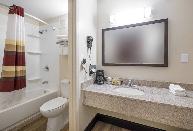 수피리어 룸, Red Roof Inn Fredericksburg North