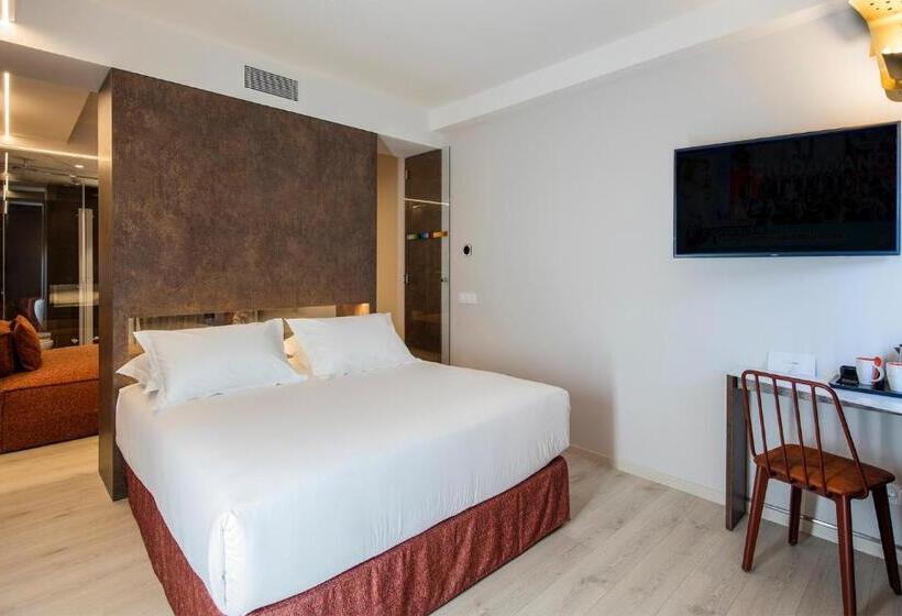 ジュニアスイート, Axel Hotel San Sebastián   Adults Only
