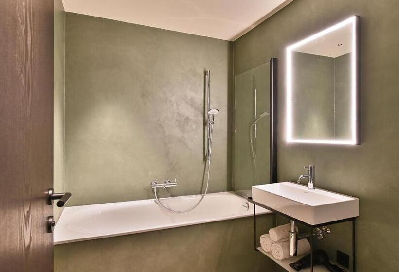 Апартаменты 2 Спальни, Warth52 W52 Apartments