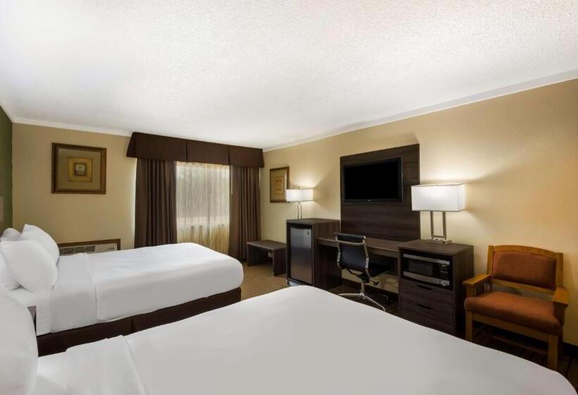 Номер Стандарт, Best Western Prairie Inn & Conference Center
