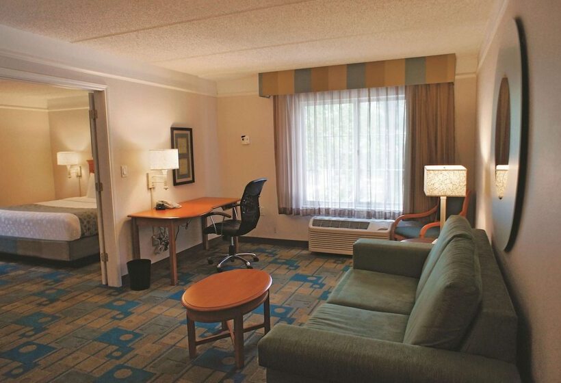 Suíte Cama King, La Quinta Inn & Suites By Wyndham Houston Bush Iah South