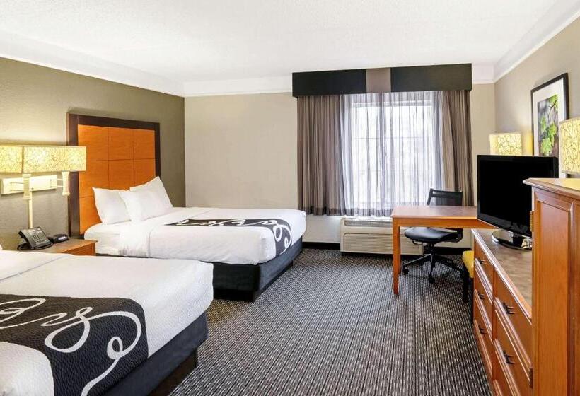 Quarto Estandar 2 Camas Casal, La Quinta By Wyndham Houston West Park 10