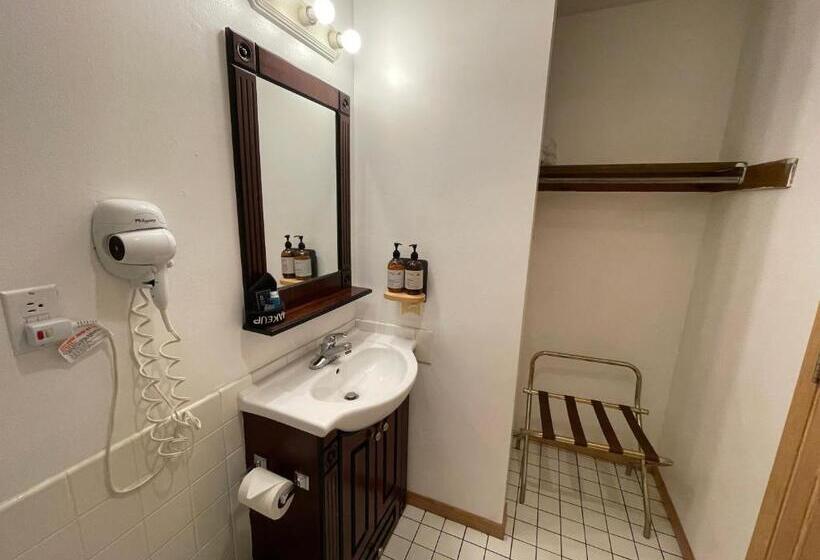 Номер Стандарт 2 Двуспальные Кровати, Lake Bluff Inn And Suites