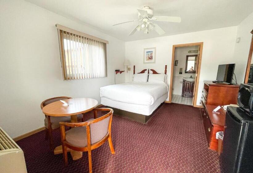 Номер Стандарт, Lake Bluff Inn And Suites