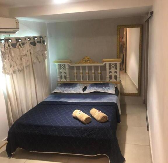 Люкс, The Place Hostel