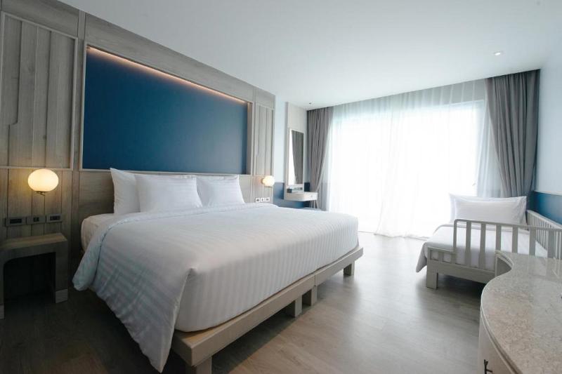 اتاق لوکس با چشم‌انداز استخر, Seabed Grand Hotel Phuket   Sha Extra Plus