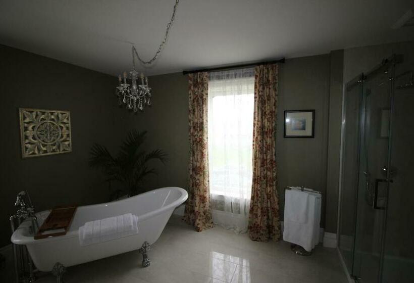 수피리어 스위트, Maplehurst Manor Bed And Breakfast