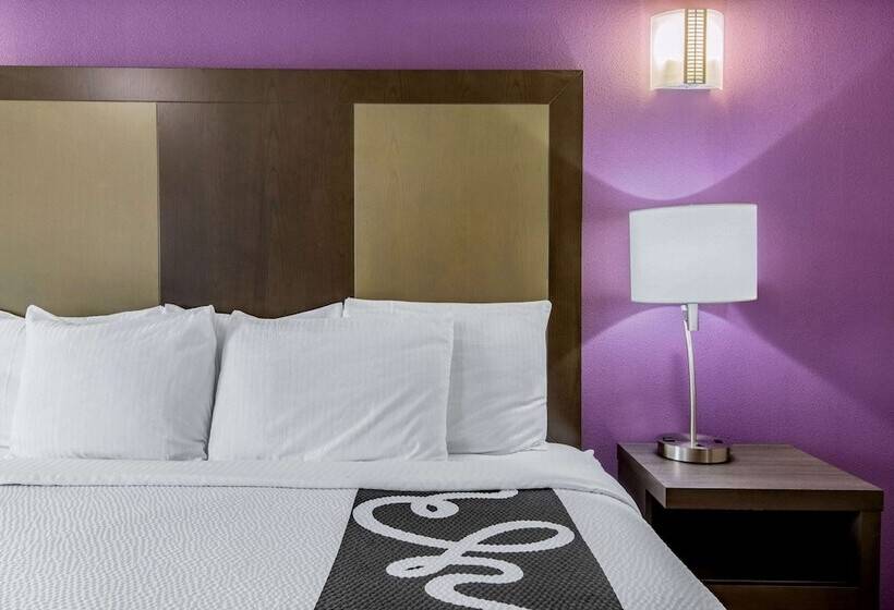 디럭스 룸, La Quinta Inn By Wyndham West Long Branch