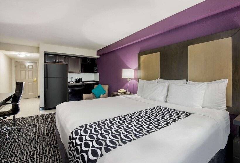 디럭스 룸, La Quinta Inn By Wyndham West Long Branch