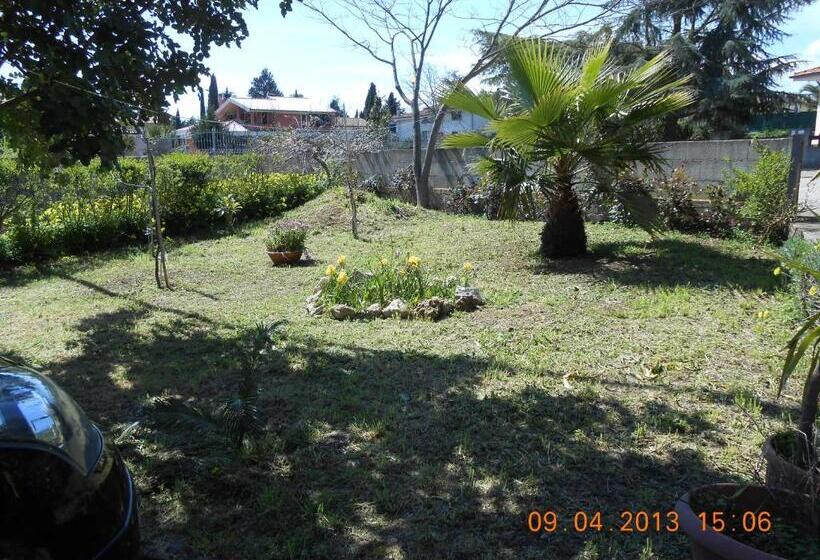 اتاق استاندارد, B&b Perdalonga